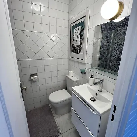#t03 Ducal Marina Baie Des Anges Avec Terrasse Appartement *